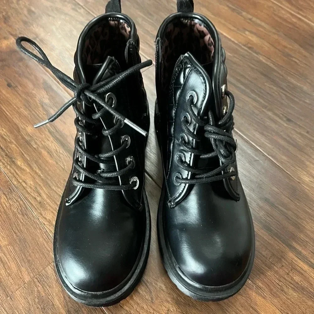 Steve Madden Quilted Combat Boots-girls size 4 NWOT
